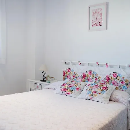 Alquiler Rural Cutar, Casa Robles Holiday home *