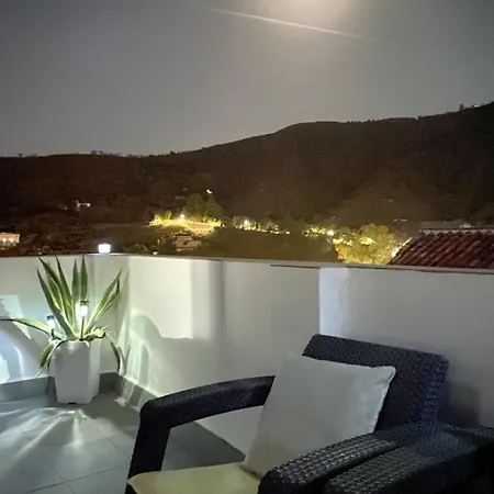 Alquiler Rural Cutar, Casa Robles Holiday home Cutar