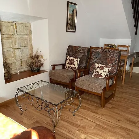 Alquiler Rural Cutar, Casa Robles * Cutar
